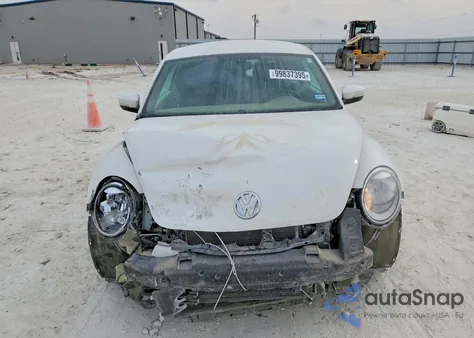 2013 Volkswagen Beetle z USA, uszkodzony, nr VIN 3VWJP7AT1DM624424